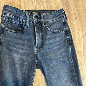 Express Skinny Mid Rise Jeans Sz 00R